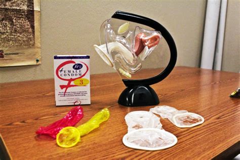 Oral without condom  Escort Pila